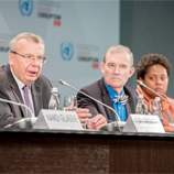 Исполнительный директор УПН ООН Юрий Федотов выступает на специальном мероприятии во время проведения Конференции ООН против коррупции, 5 ноября 2015 года. ФОТО: ИСООН в Вене