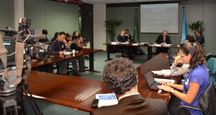 Representante regional do UNODC para o Brasil e Cone Sul, Bo Mathiasen, apresenta dados do Relatório de 2010 da Junta Internacional de Fiscalização de Entorpecentes (JIFE)