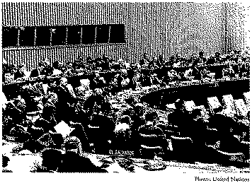 Full size image: 91 kB, A view of the conference room.