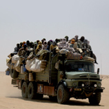 Sub-Saharan migrants leaving Agadez (Niger) in order to reach the Libyan Arab Jamahiriya. Photo: SID and CeSPI.