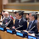 Государства обсуждают защиту прав человека в незащищенных ситуациях при масштабных перемещениях людей. Фото: УНП ООН 