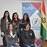 Cinco adolescentes bolivianas participarán en el encuentro de programadores de videojuegos "Educación para la Justicia". Image: UNODC