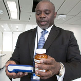 Глава лаборатории УНП ООН: сокращение предложения наркотиков, наращивание потенциала и многосторонние усилия - ключ к разрешению опиоидного кризиса. Фото: УНП ООН