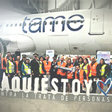 Ecuador's flagship airline TAME EP joins Blue Heart Campaign against human trafficking; Photo: UNODC
