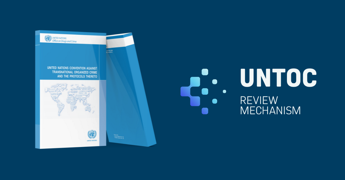 Visual with the logo of the UNTOC Review Mechanism and the cover page and spine of the publication with the text of the United Nations Convention against Organized Crime and the Protocols Thereto. 